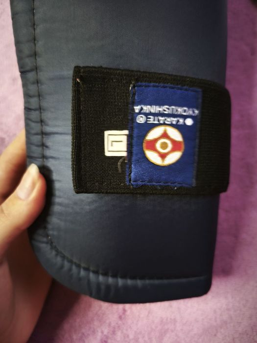 Кімоно та захист для карате кіокушинкай