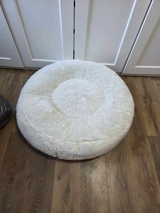 Okrągłe legowisko dla psa Płatek 65 cm,