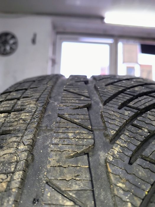 Michelin Pilot Alpin RSC 245/50/18