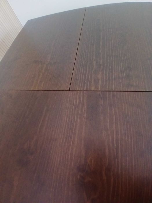 Mesa como nova para a sala