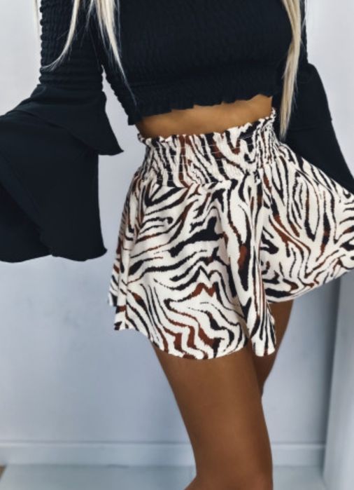 Spódnico spodenki motylki beżowe rozmiar uniwersalny