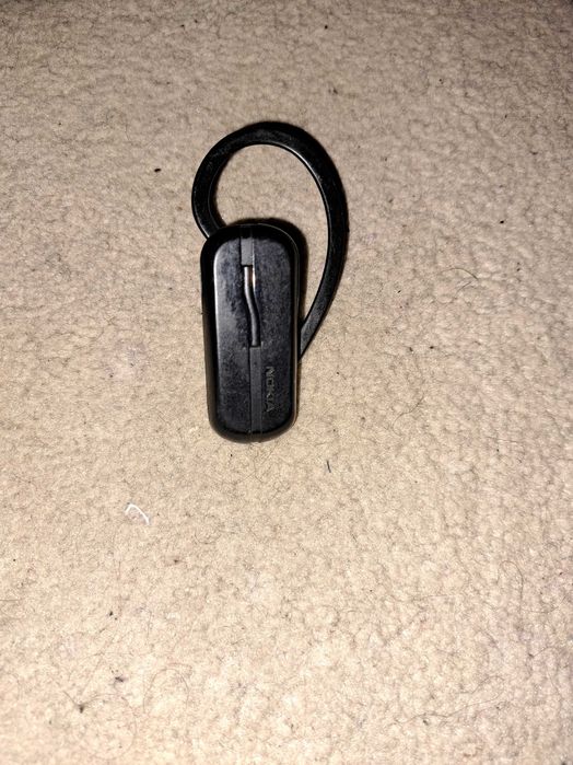 Bluetooth гарнитура Nokia