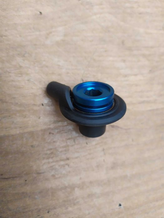 FOX Topcap Factory FIT4 Remote U-Cup pokrętło pod manetkę Polecam