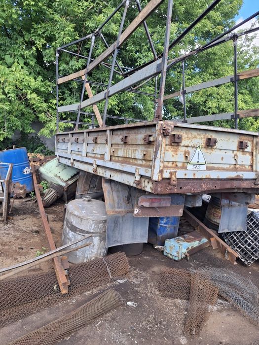 Кузов бортовой автомобиля ГАЗ 53
