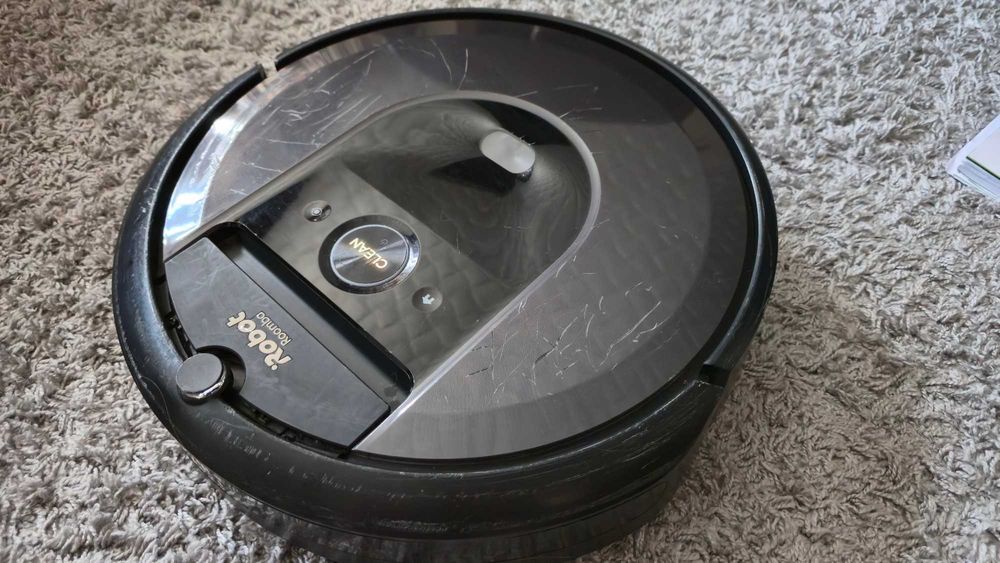 iRobot Roomba i7+ baza Clean Base, Wirtualną ścianą, dodatki -  do negocjacji