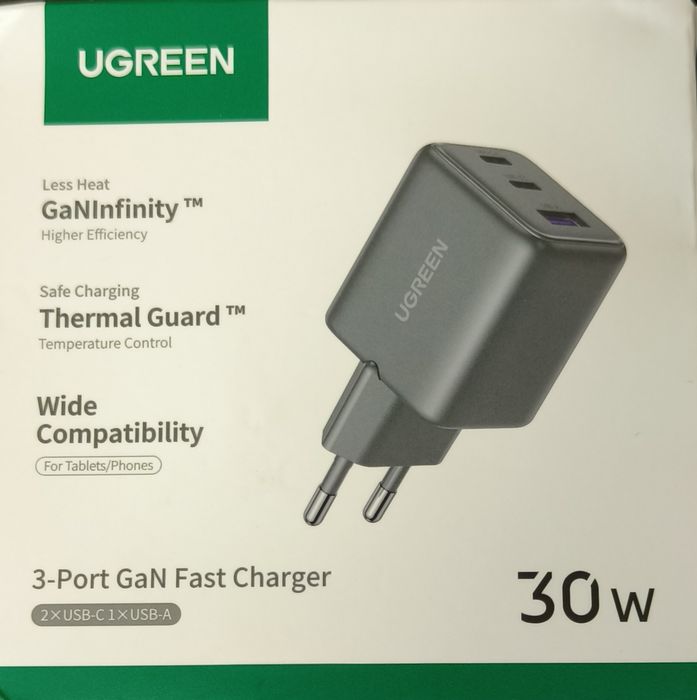 Зарядні Ugreen 30w ,45w, 65w 3 port Gan fast charger з кабелем