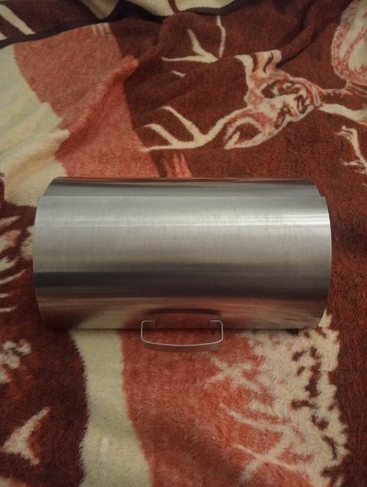 Caixa de inox para pão