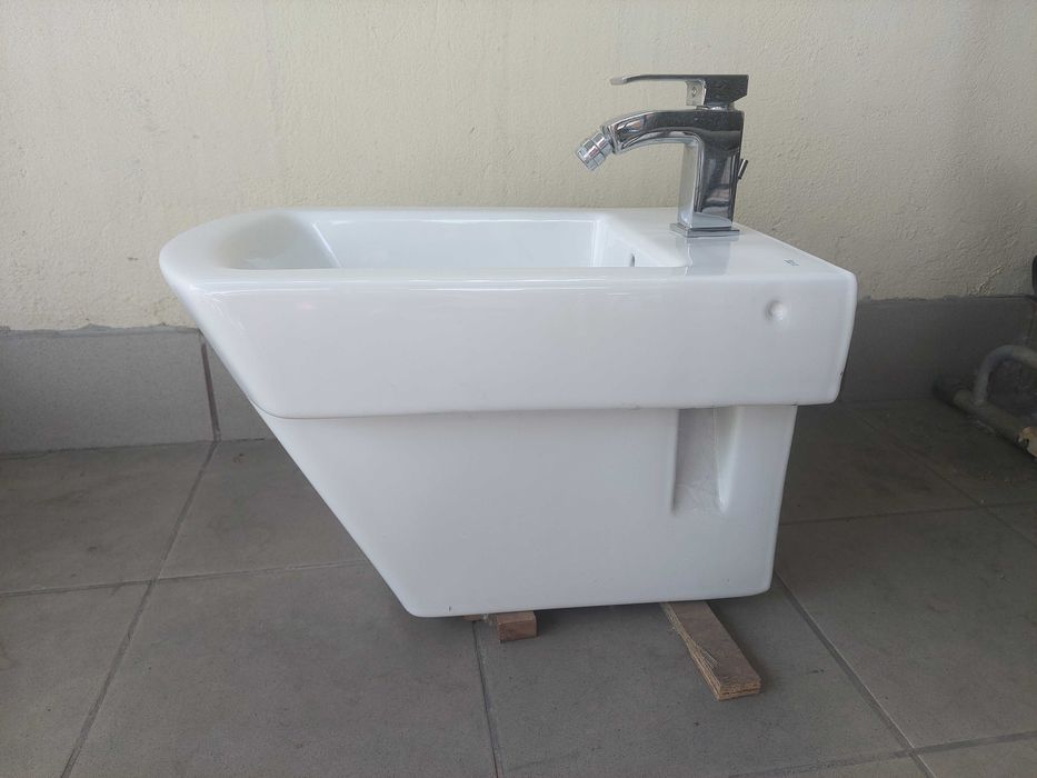 Bidet ROCA z baterią