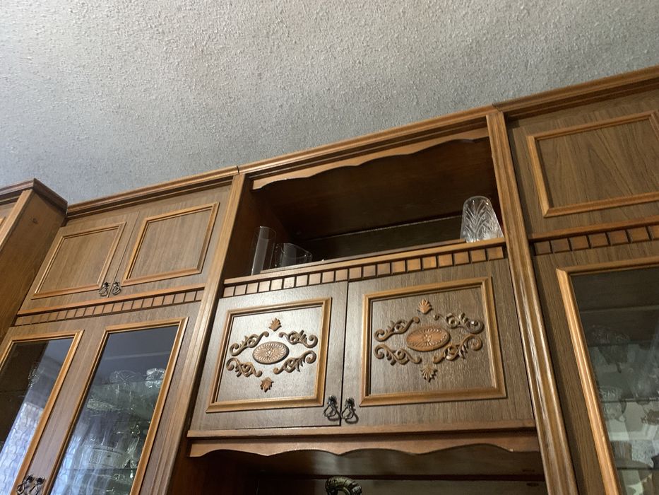 Гарнітур у вітальню у хорошому стані