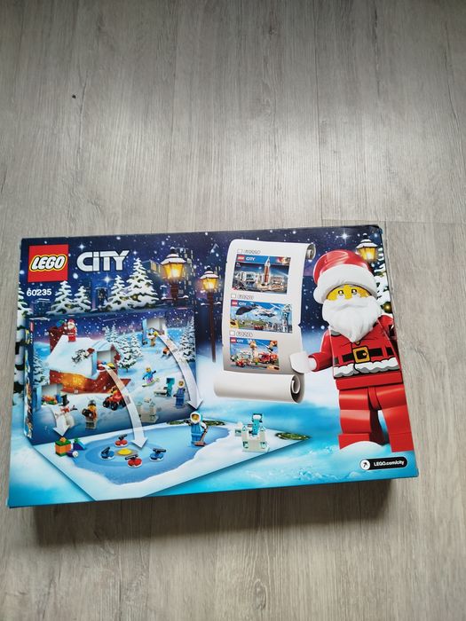 LEGO 60235 City Kalendarz adwentowy