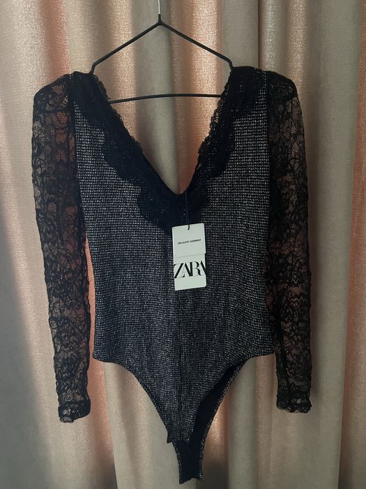 Блискучий боді з мереживними рукавами | ZARA | Розмір S