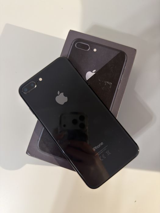 iPhone 8 plus space gray 64 gb stan idealny