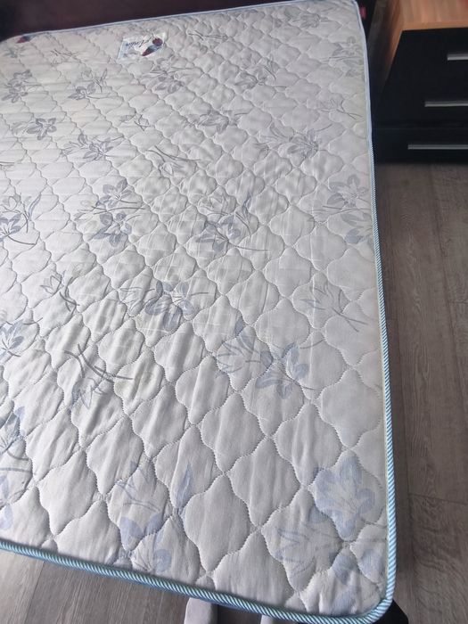 Матрац  Azalia 180/200/22