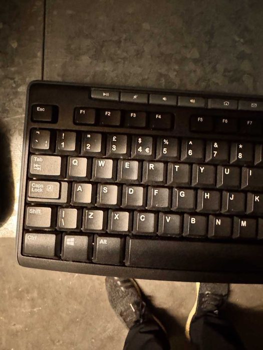 Teclado e Mouse Bluetooth Logitech K270