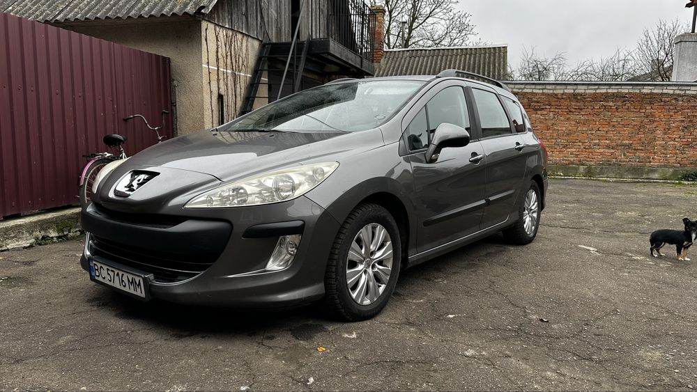 Пежо 308sw в доброму стані перший власник в Україні