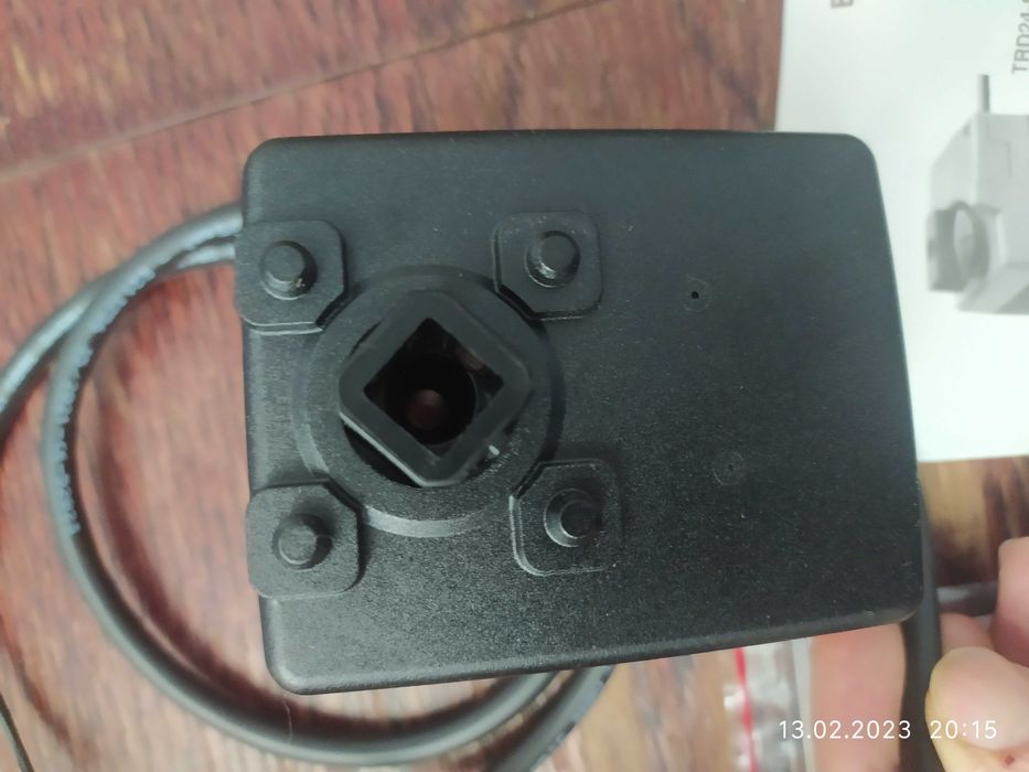 Електропривід Belimo TR24-SR