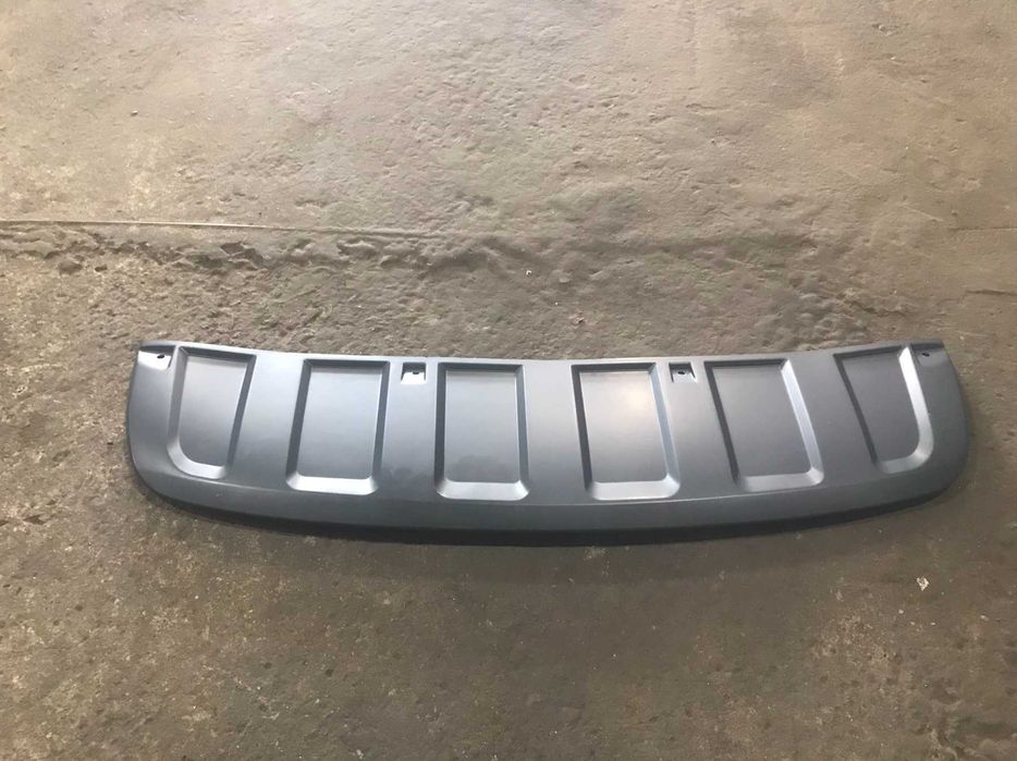 Нижняя губа бампера Audi Q7 4L