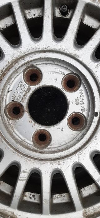 2 колеса  MERSEDES  и HONDA