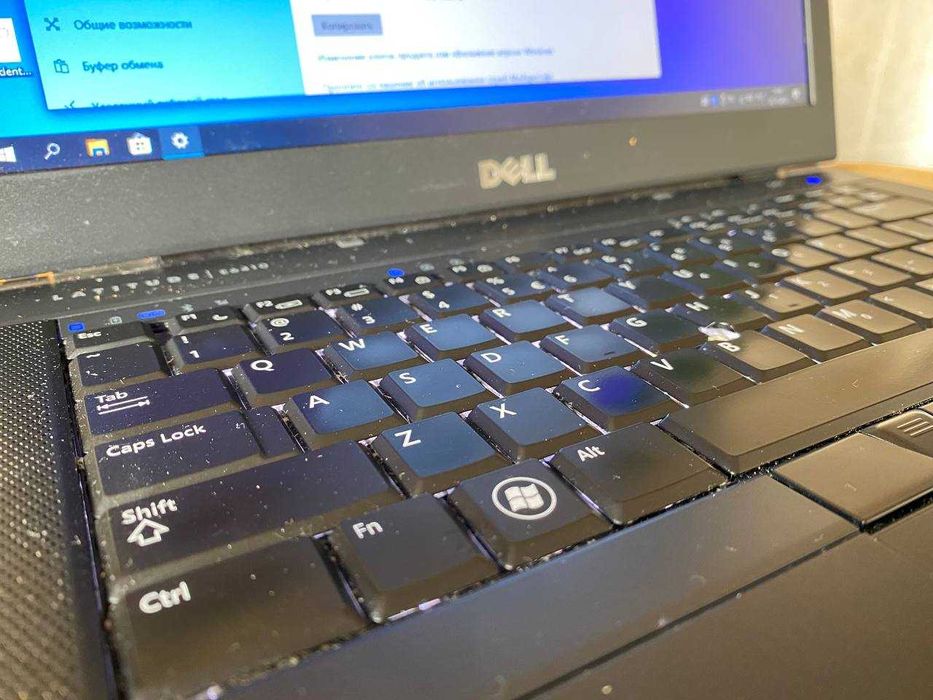 Dell Latitude E6410  Intel Core i5 Клавіатура з підсвіткою.