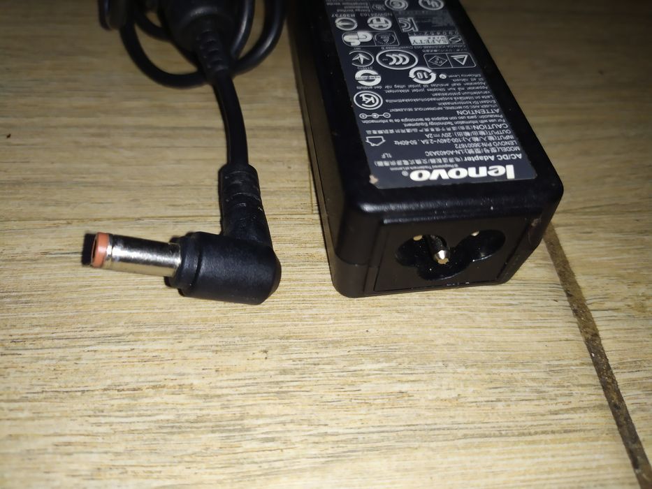 Блок питания для нетбука,планшета,Lenovo 20в2а