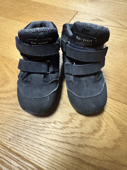 Buty za kostkę, skórzane kozaki wodoodporne Mrugała rozm 23