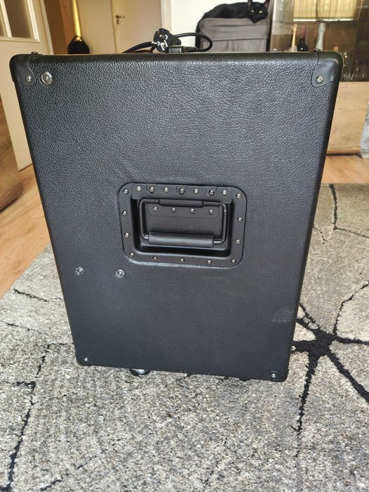 Ampeg BA-600-hybrydowe combo basowe 600W stan idealny