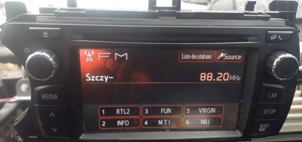 radio nawigacja toyota yaris iii 12r