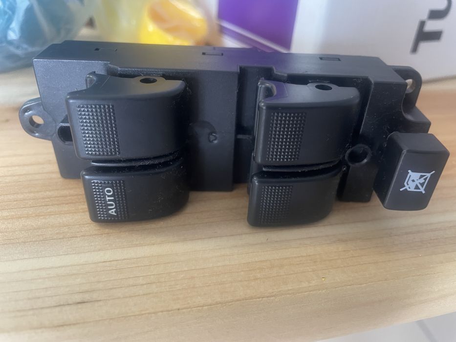 Botão Vidros Mazda 3