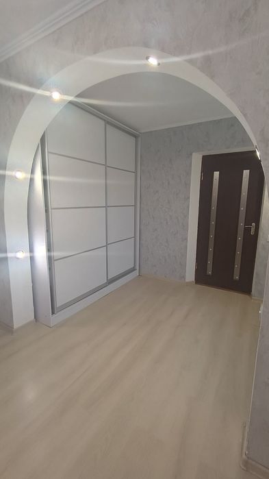Здам 2х кімнатну квартиру, в а Площі,для військовослужбовців на 2-3 місяці,Житомир