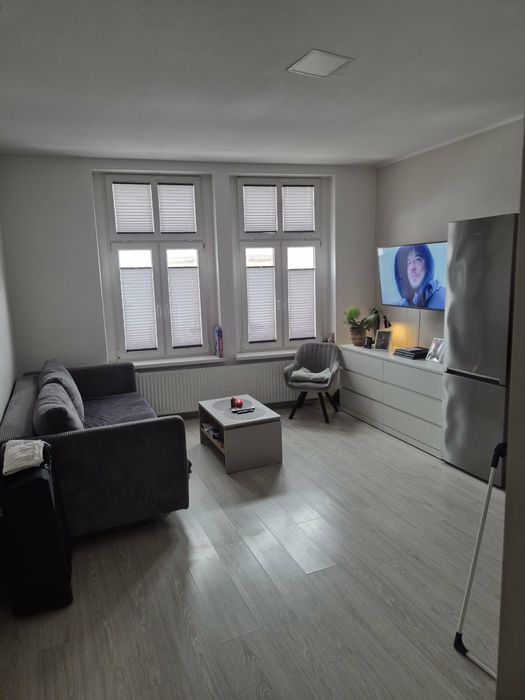 Inwestycyjna nieruchomość składająca sie z 3 mieszkań w centrum