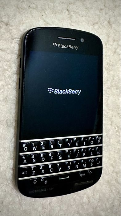 BlackBerry Q10 RIM Evaluation Unit (pre-production) — рідкісний