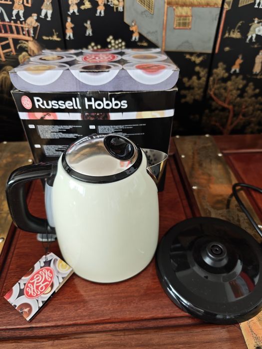 Chaleira Elétrica Russell Hobbs Colours Plus+ Mini Kettle (Creme / Novo)