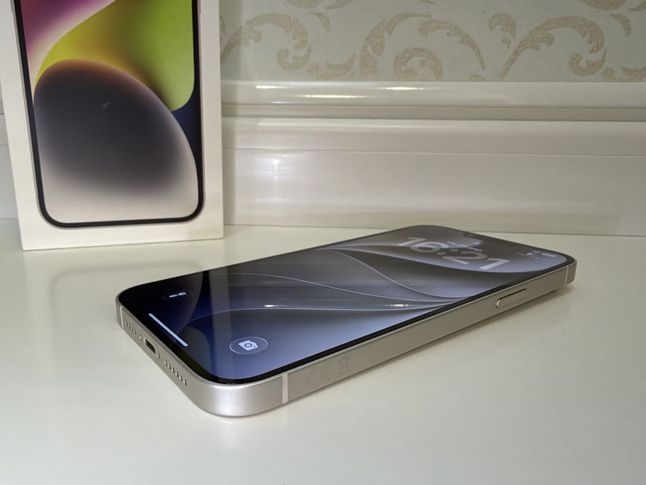 iPhone 14 Plus 128 ГБ Ідеальний стан Starlight Білий