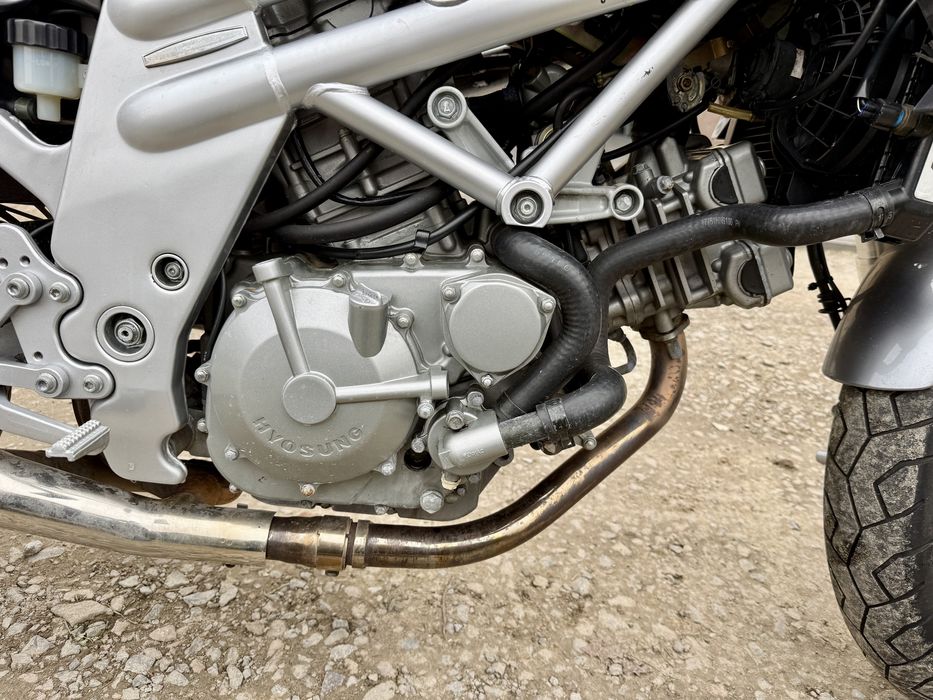 HYOSUNG GT650 -Transport