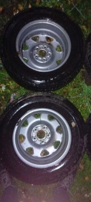 Koła zimowe stalowe Honda crv Bridgestone Blizzak lm80 205/70 15