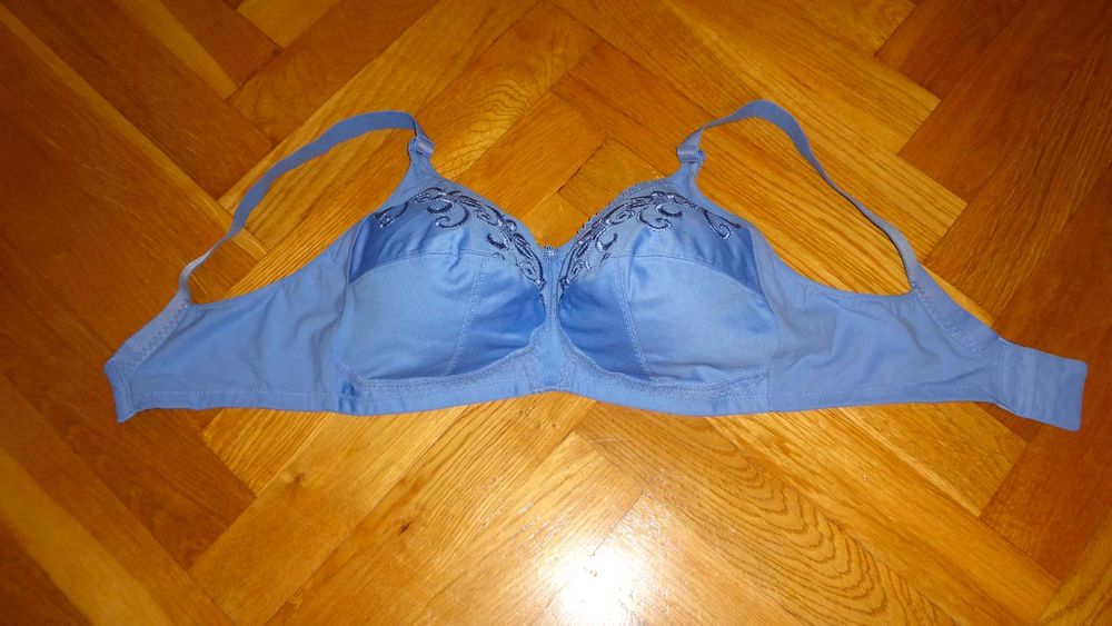 Biustonosz Marks&Spencer 80F, bawełna bez fiszbin