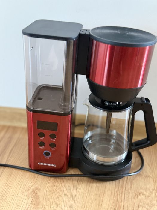 Ekspres przelewowy Grundig – jak nowy, na gwarancji
