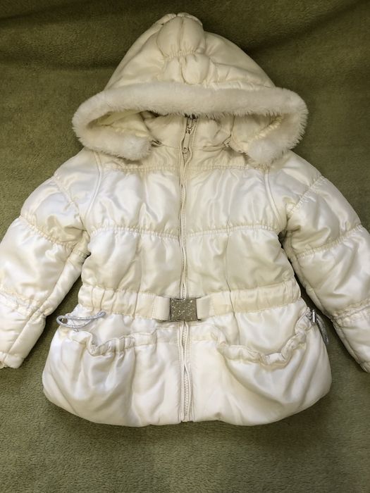 Курточка для дівчинки
