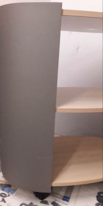 Movel decorativo com rodas