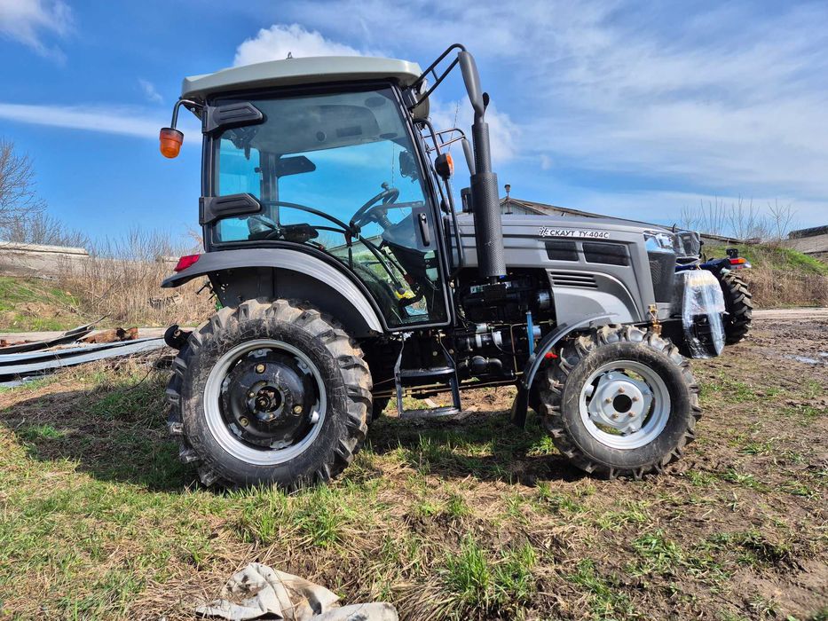 Трактор Скаут ТУ 404С доставка без предоплаты к дому