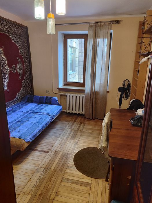 Здається 3к квартира середньо та довгостроково ЦУМ, Соборна , Рівне