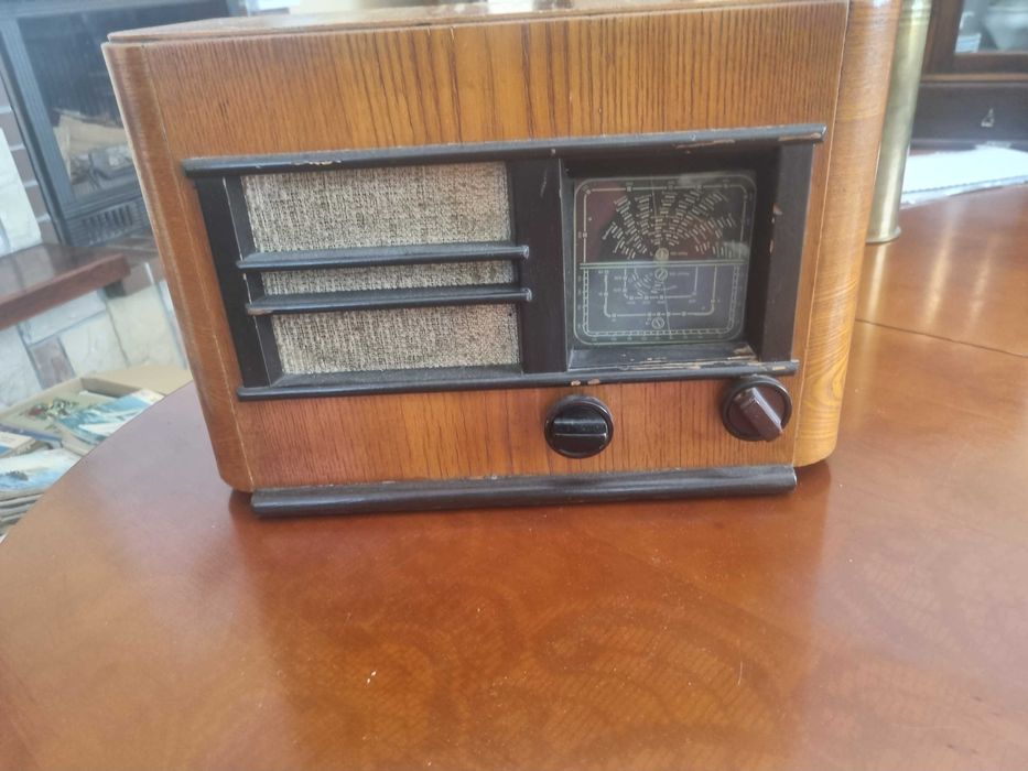 Lampowe radio firmy pionier