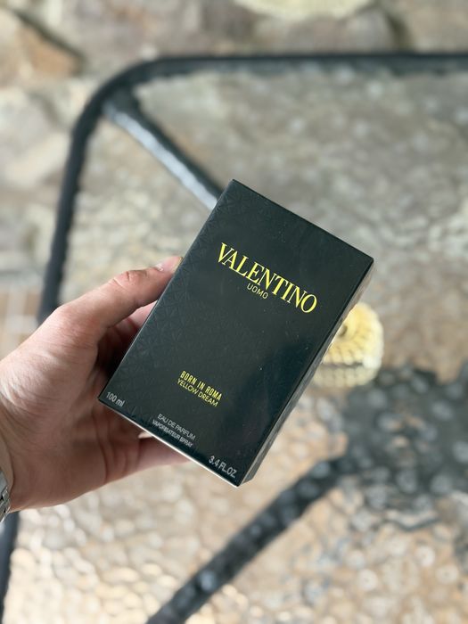 Чоловічі духи Valentino Uomo Born In Roma Yellow Dream. Валентіно 100 мл