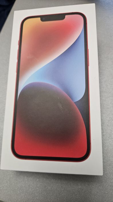 Iphone 14 w kolorze Red