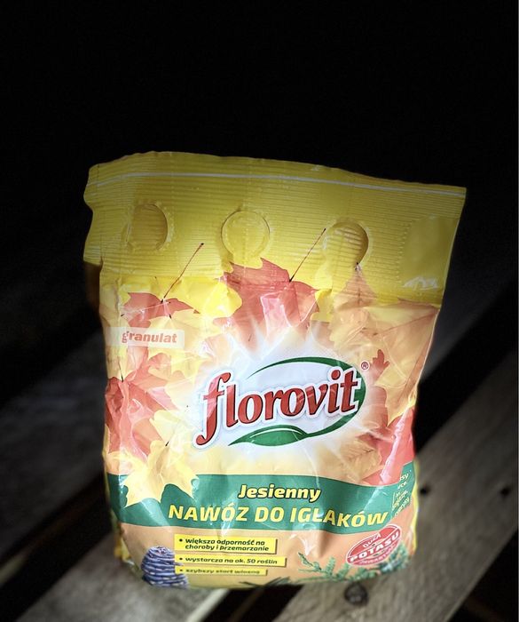 Осіннє добриво для хвої Florovit (Польща)