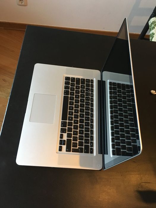 MacBookPro 15 - mid 2009