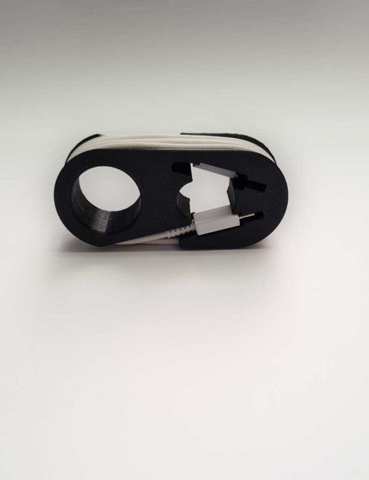 Organizer na kable podróżny USB-C do USB-C 29