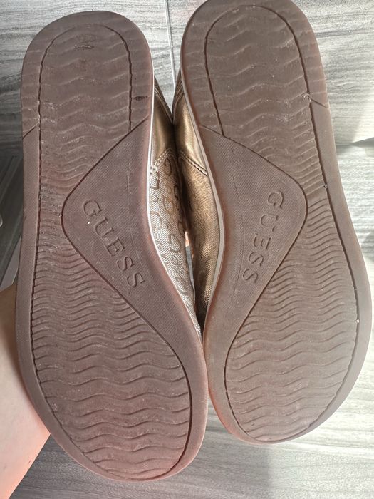 GUESS złote adidasy 37,5 buty sportowe