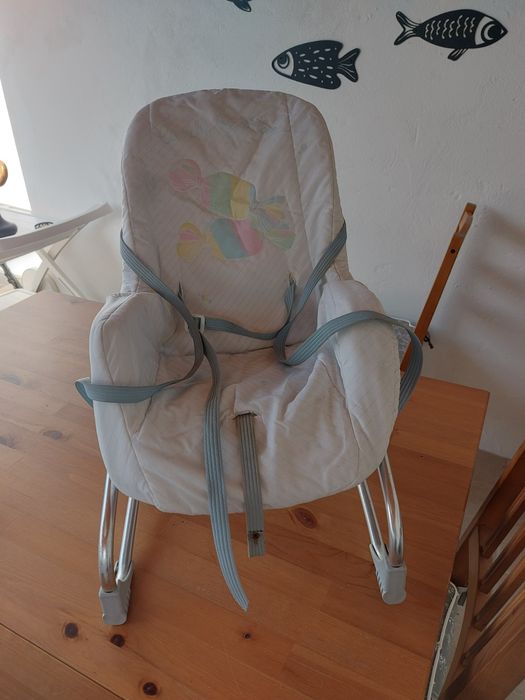Cadeirinha de Bébe, com proteção acolchoada