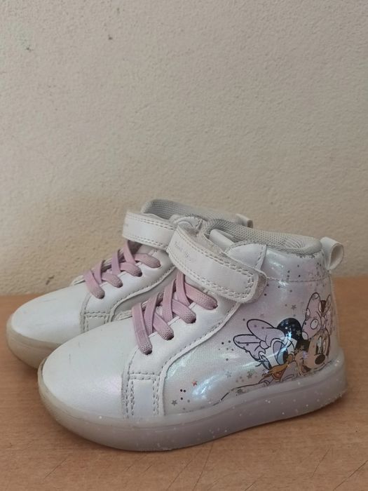 Sapatilhas Minnie com luzes